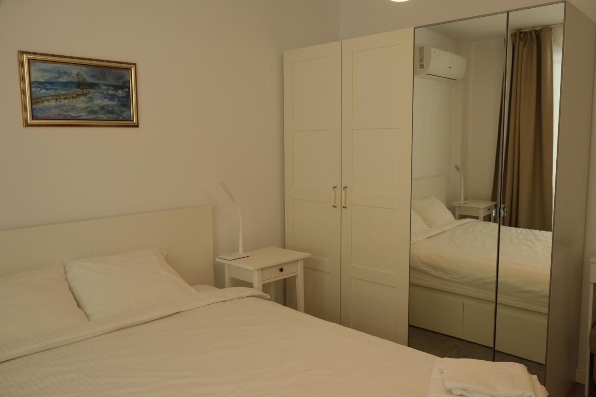 Bucharest Booking Apartments-Self Check-In מראה חיצוני תמונה