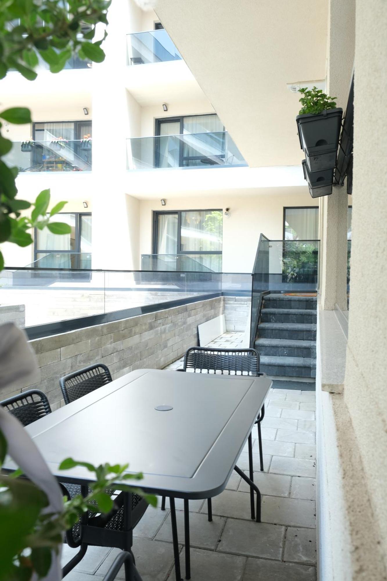 Bucharest Booking Apartments-Self Check-In מראה חיצוני תמונה